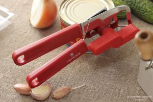 Отварачка Victorinox за капачки и консерви