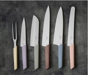 . Комплект ножове Victorinox Swiss Modern от 6 части и дървена стойка