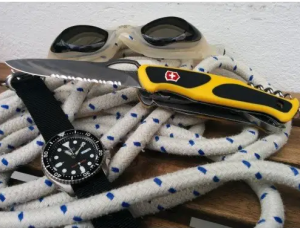 Нож Victorinox Ranger Boatsman MW Grip