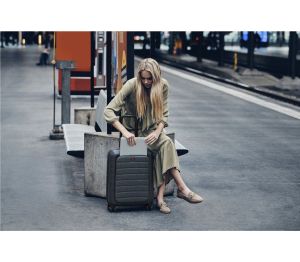 Куфар Wenger с отделение за лаптоп 14" , Syntry HS, Syntry,Black/Heather Grey