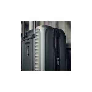 Куфар за ръчен багаж Victorinox  AIROX ADVANCED Black 