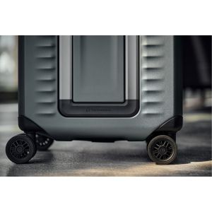 Куфар за ръчен багаж Victorinox  AIROX ADVANCED Black 