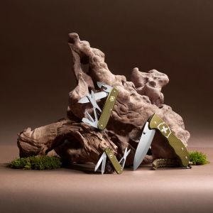 Victorinox Classic SD Alox Limited Edition 2024