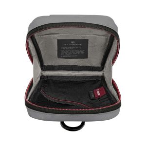Градска чанта Victorinox Travel Essentials / Grey 