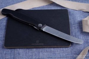 Кухненски комплект Victorinox Swiss Classic Foldable Paring Knife and Epicurean Cutting Board Set